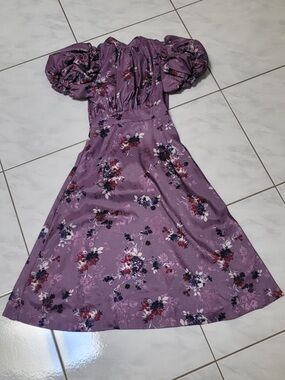 RW&CO. Lavender Floral Tie-Neck Dress